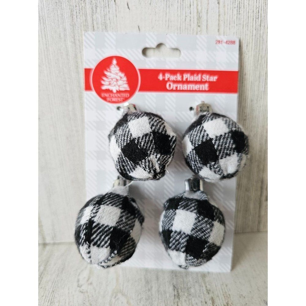 Enchanted Forest plaid‎ ball ornament mini Xmas tree